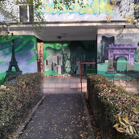 STUDIO Piata Victoriei  Bucureşti Exterior foto