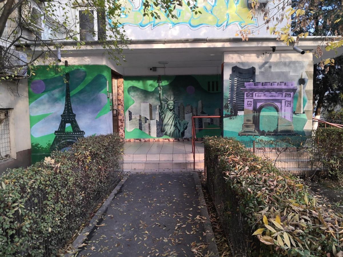 STUDIO Piata Victoriei  Bucureşti Exterior foto